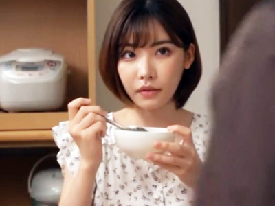 再婚相手の娘が入浴中に突入して性的ご奉仕を強要する変態親父