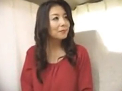キスで完全発情する淫乱熟女に精子中出しごっつぁんゴール！